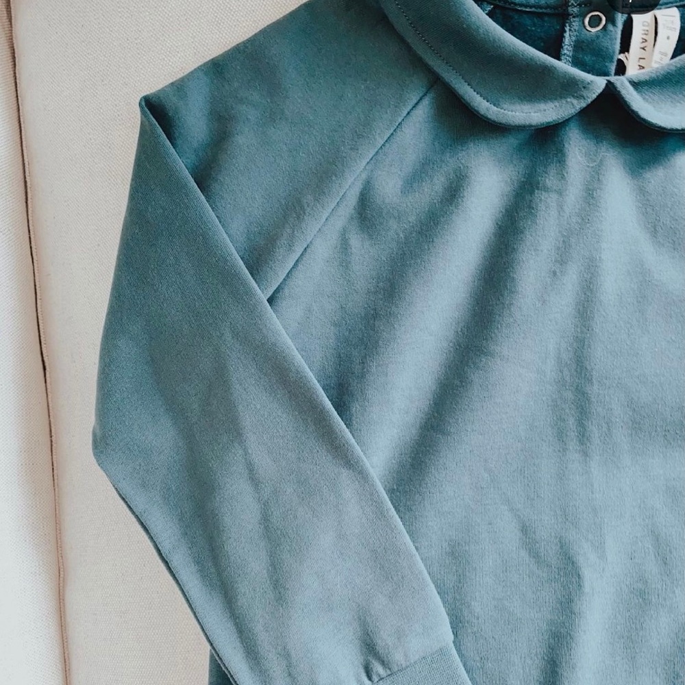 Blue/ gray collared sweatshirt